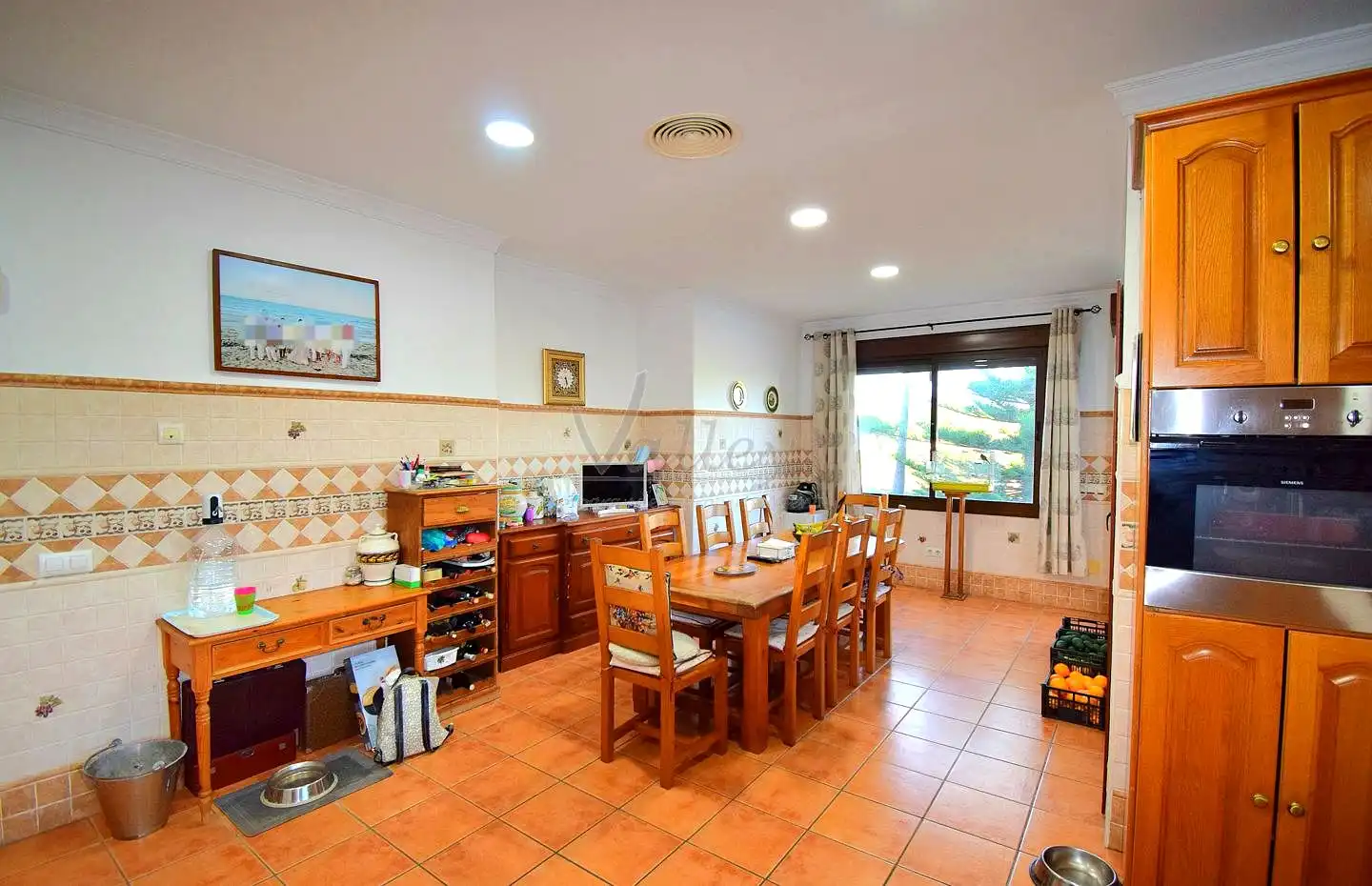 Cuina de Finca rústica en venda en Estepona amb Jardí privat, Terrassa i Traster