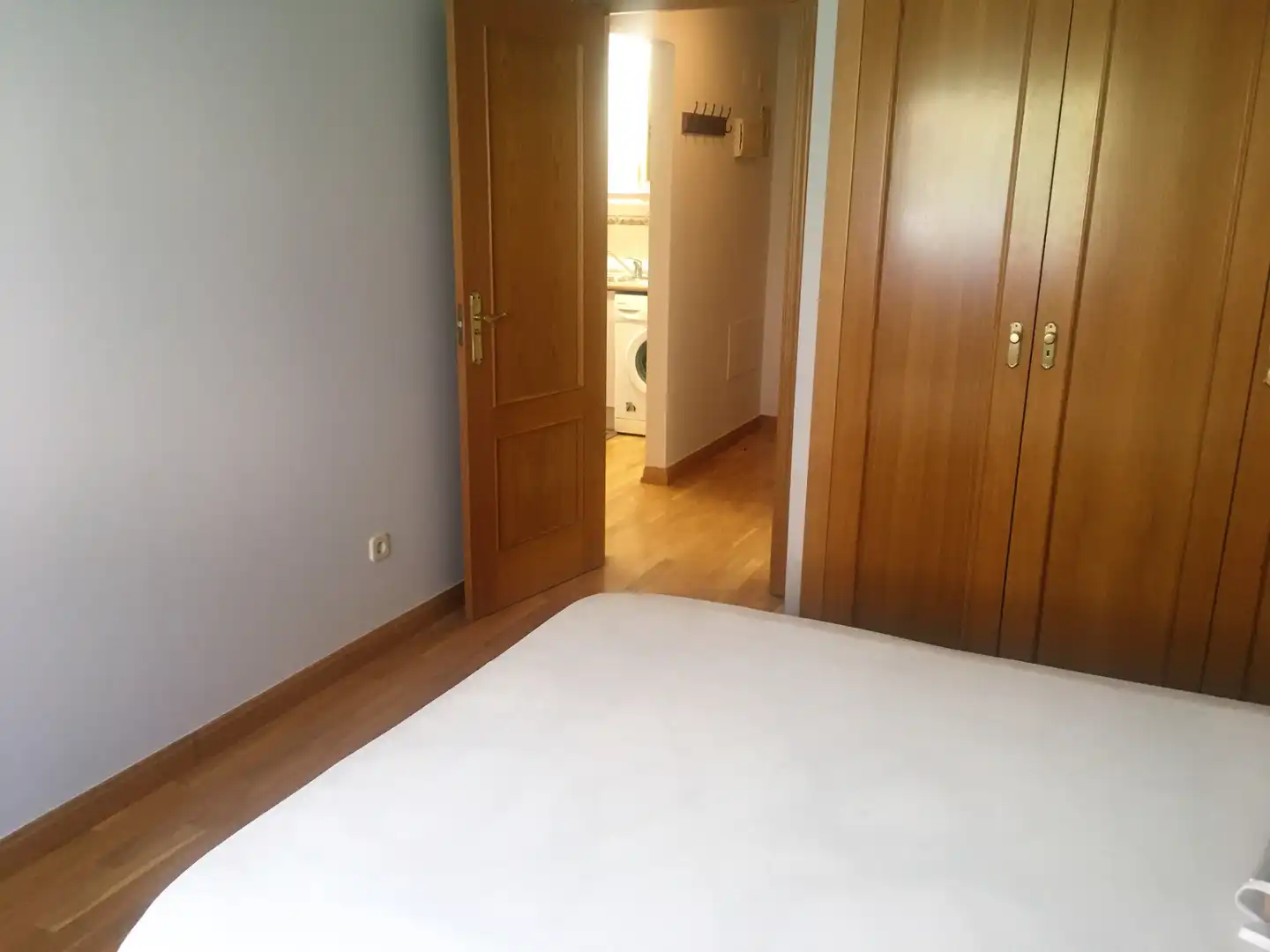 Habitación de Apartamento de alquiler en Pozuelo de Alarcón con Calefacción, Parquet y Terraza