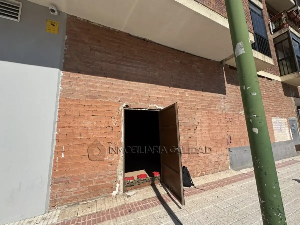 Local en venta en Burgos con Calefacción