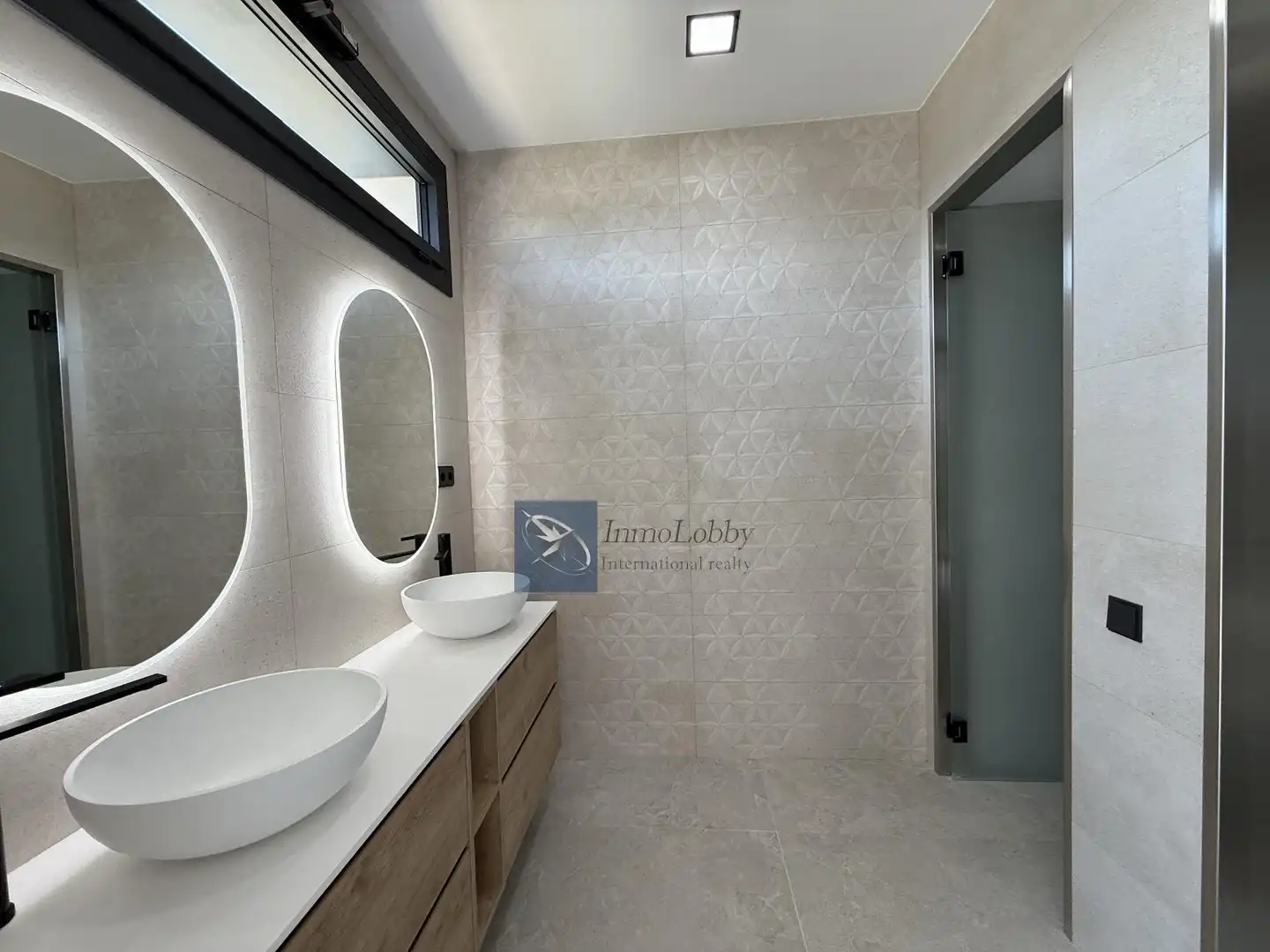 Baño de Casa o chalet en venta en Castell d'Aro, Platja d'Aro i s'Agaró con Aire acondicionado, Calefacción y Terraza