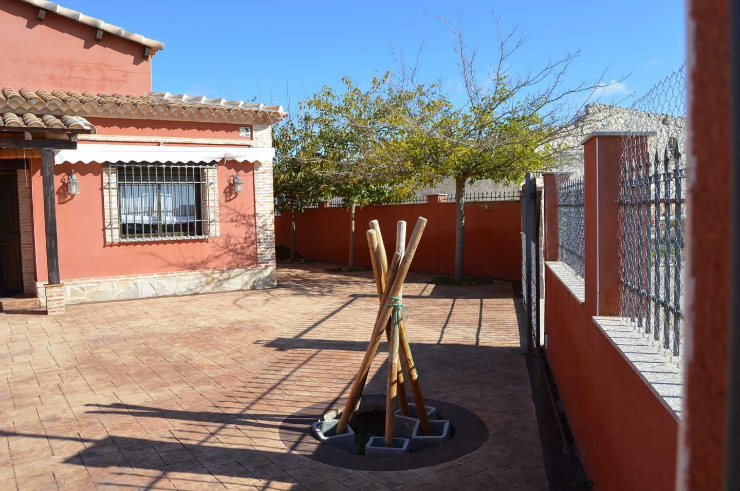 Jardí de Casa adosada en venda en Tribaldos