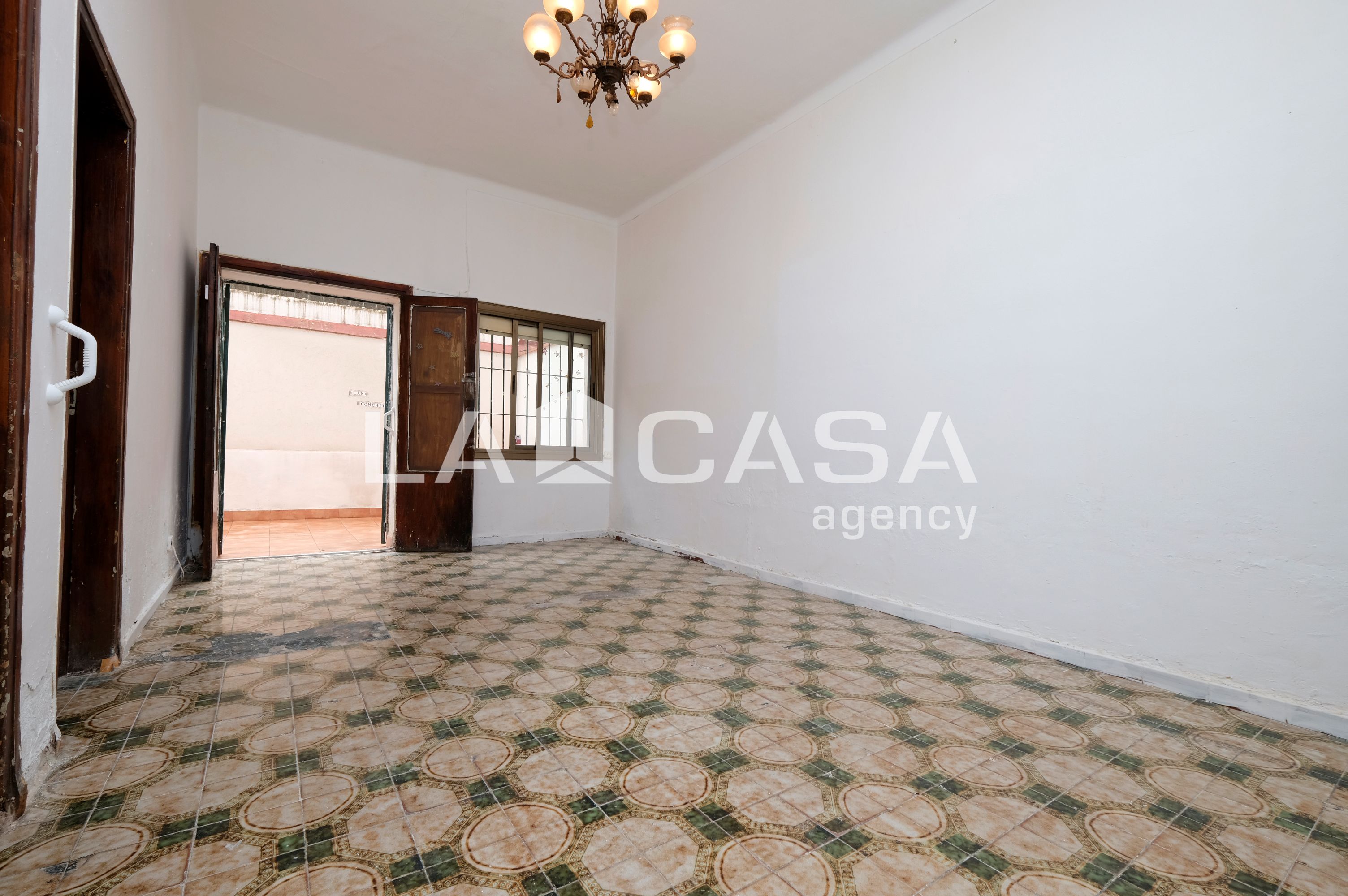 Flat for sale in  Barcelona Capital  with Terrace