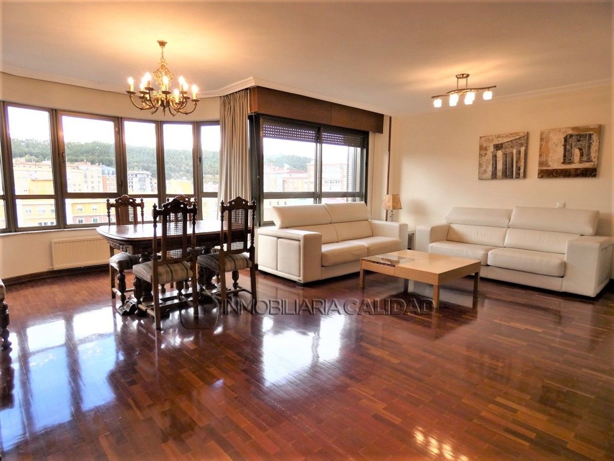 Flat to rent in Reyes Católicos
