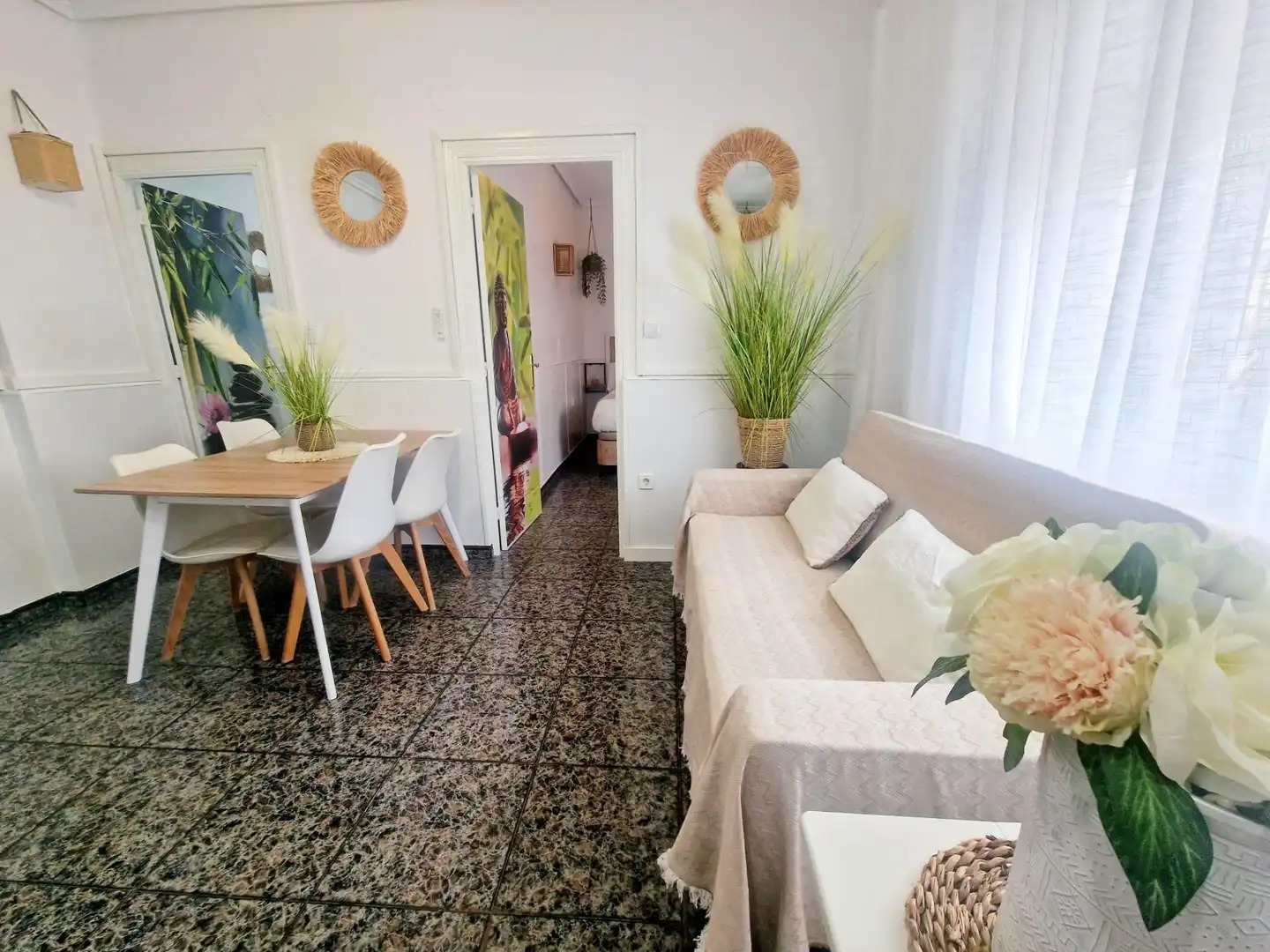 Sala de estar de Apartamento en venta en Águilas con Aire acondicionado, Calefacción y Amueblado