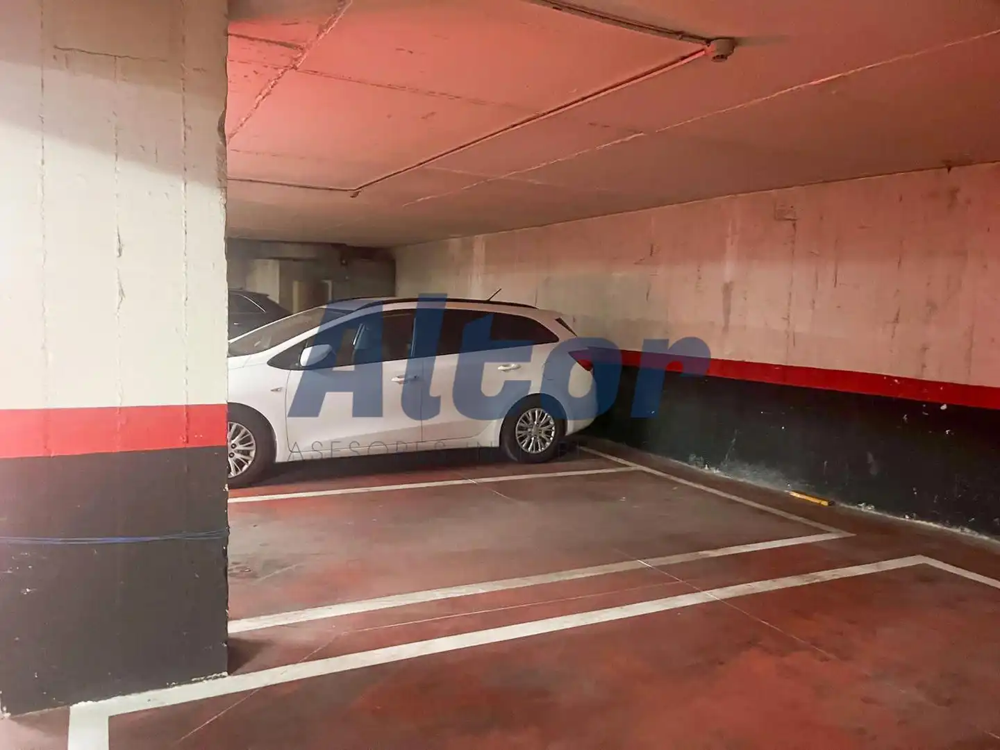 Individual with lift for sale in DE SILVA, imagen 3
