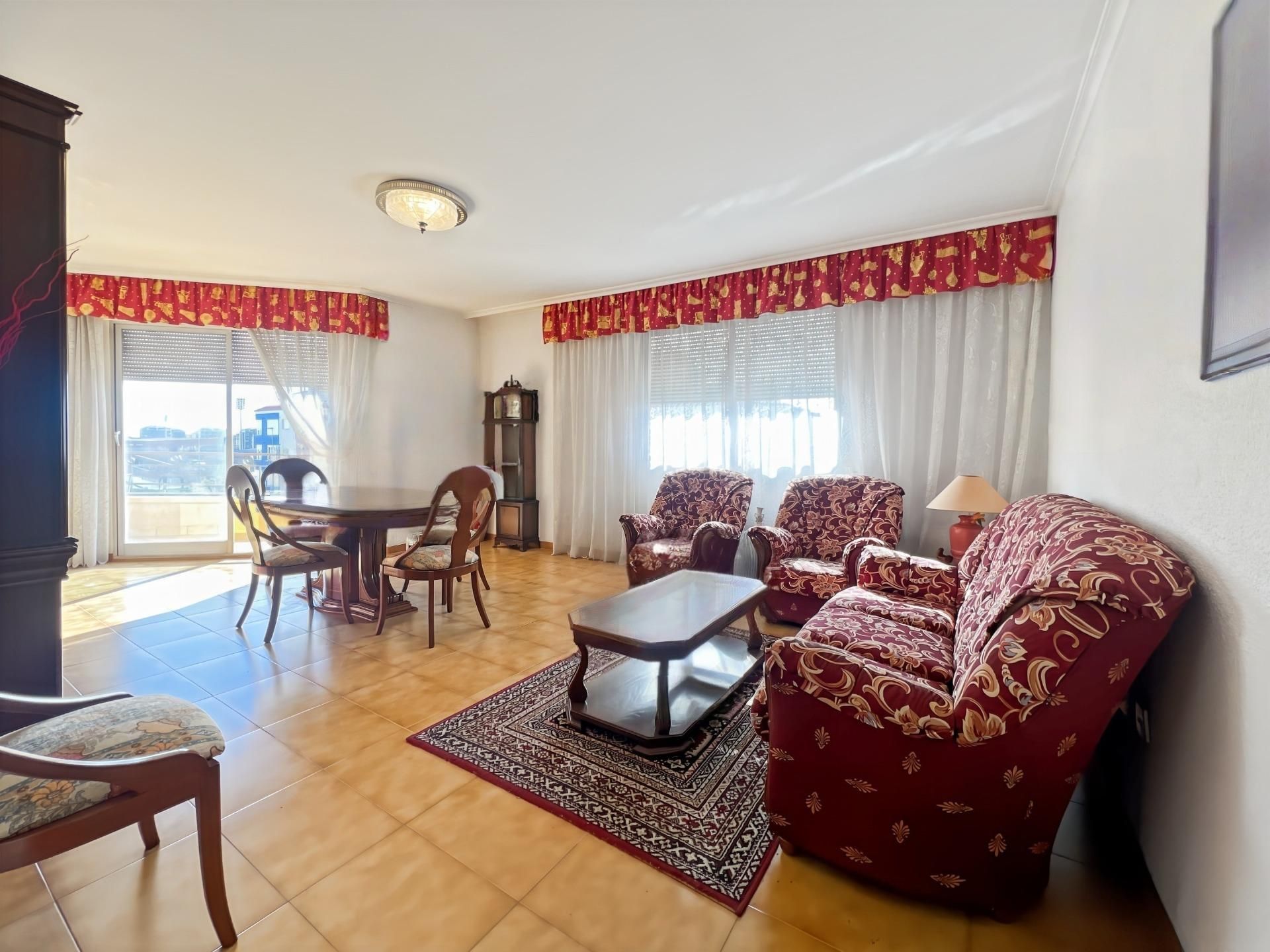 Living room of Flat for sale in Castellón de la Plana / Castelló de la Plana  with Terrace and Balcony