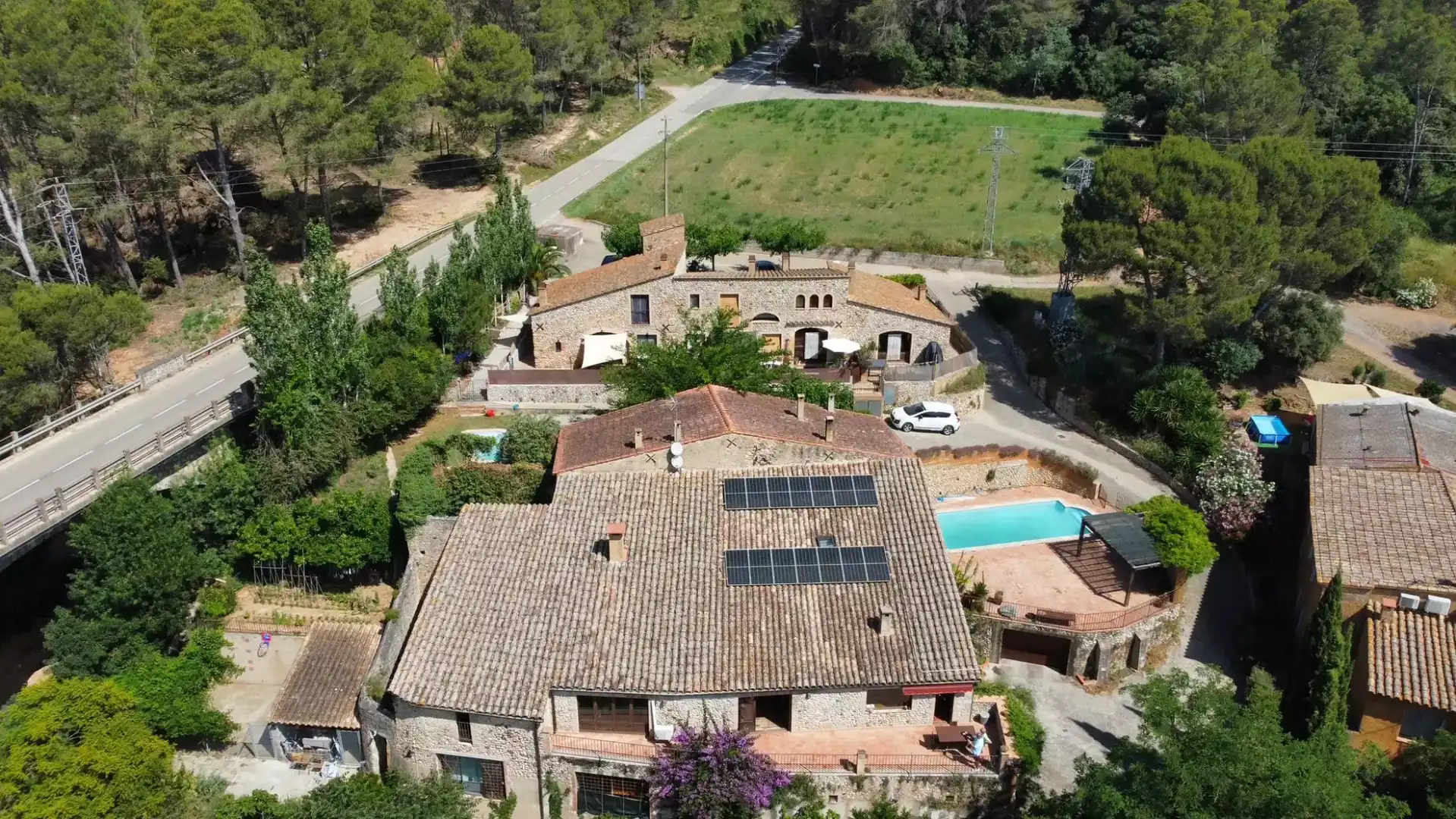 Casa amb piscina en venda a Garrigàs, imagen 4