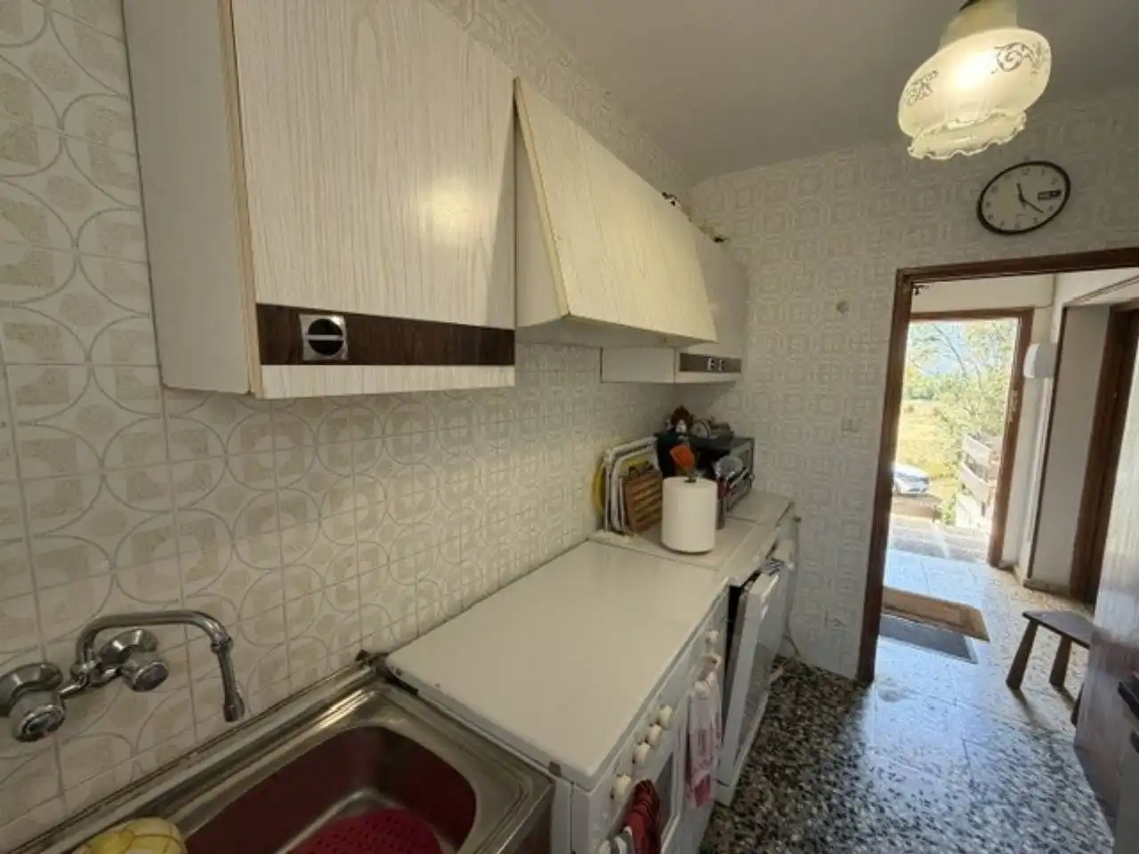 Cuina de Casa o xalet en venda en Rascafría amb Jardí privat, Terrassa i Moblat