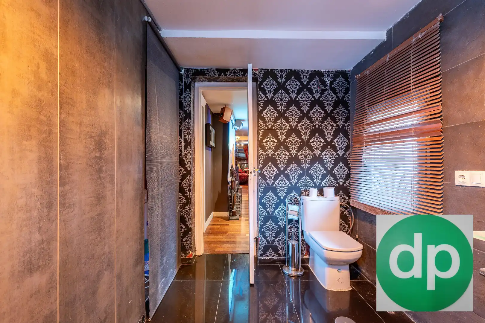 Bathroom of Detached homes for sale in Pozuelo de Alarcón  with Air Conditioner and Heating
