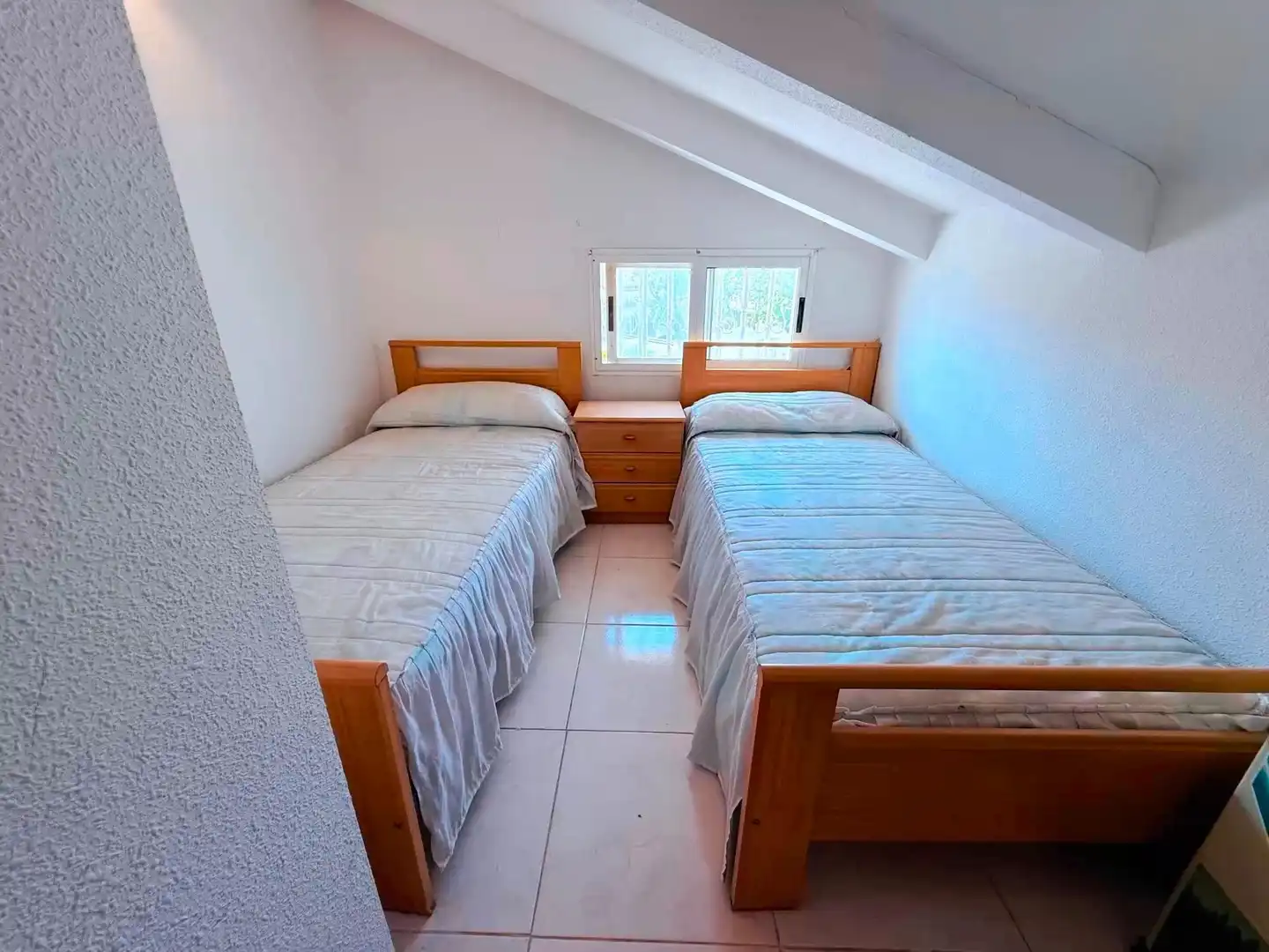 Dormitori de Casa adosada en venda en Los Alcázares amb Jardí privat, Terrassa i Traster