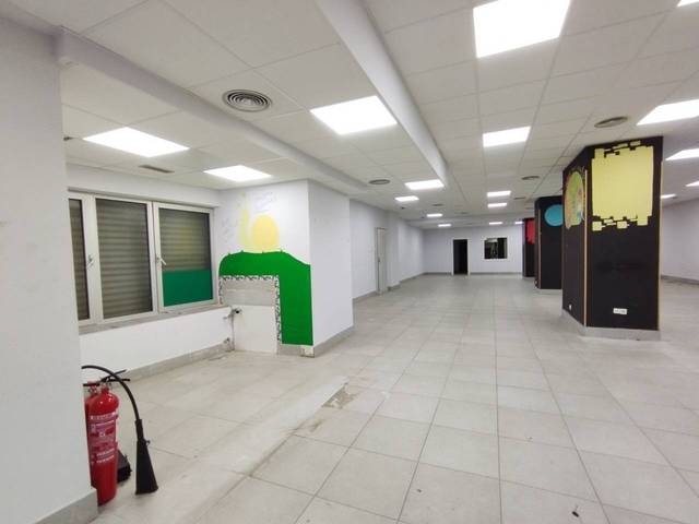 Local comercial en Alquiler en Calle Plaza de Haro en Santutxu - Basarrate