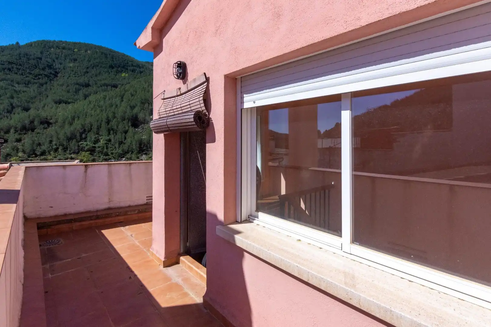 Vista exterior de Casa o xalet en venda en Fuentes de Ayódar amb Terrassa, Traster i Balcó