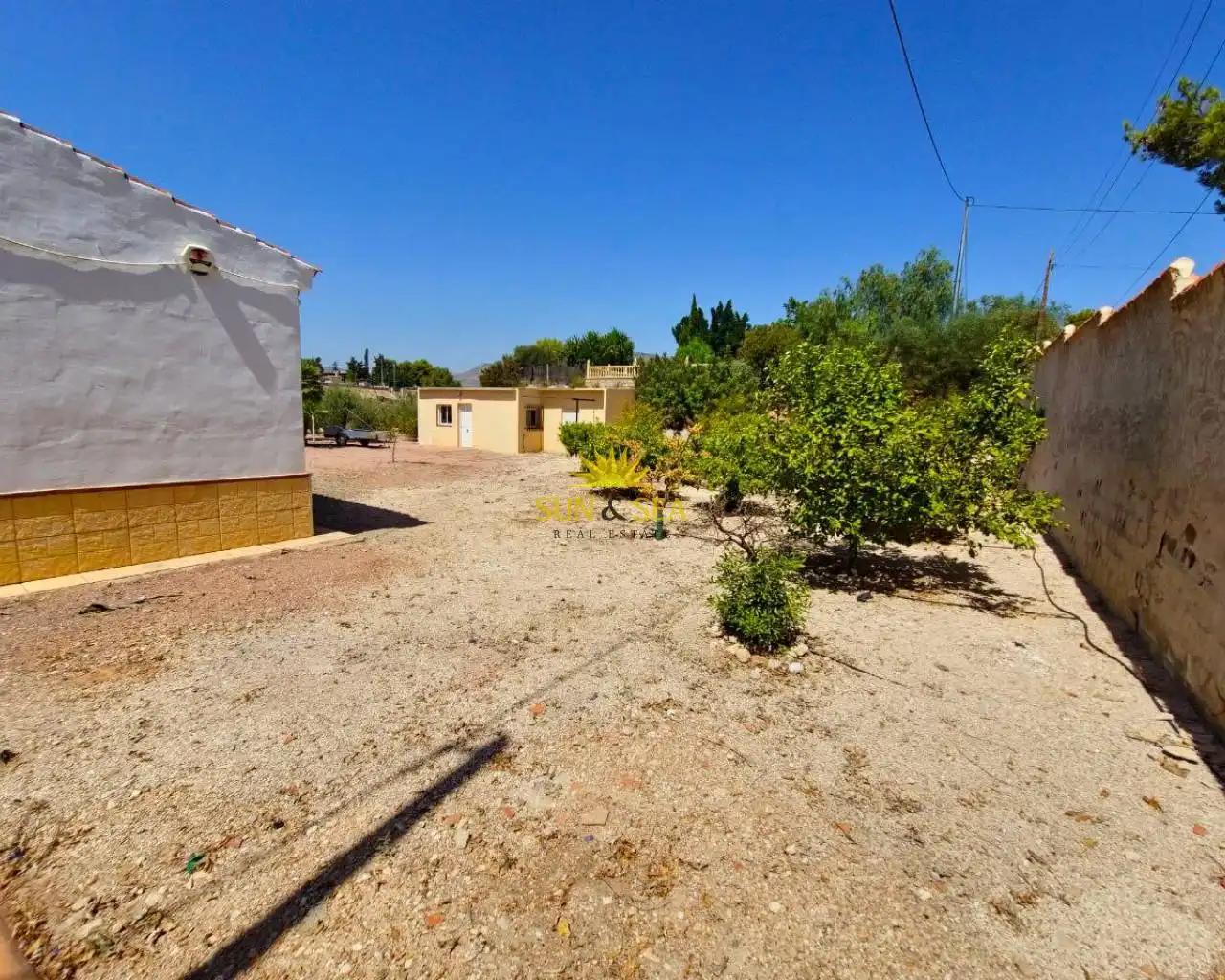 Vista exterior de Casa o chalet en venta en Crevillent con Aire acondicionado, Calefacción y Jardín privado