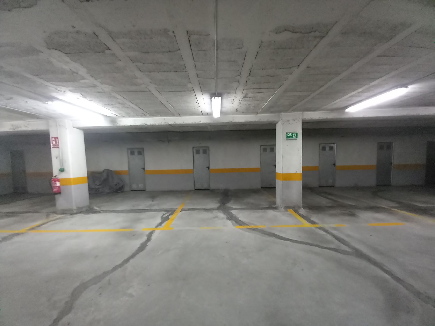 Aparcament de Garatge en venda en Ribeira