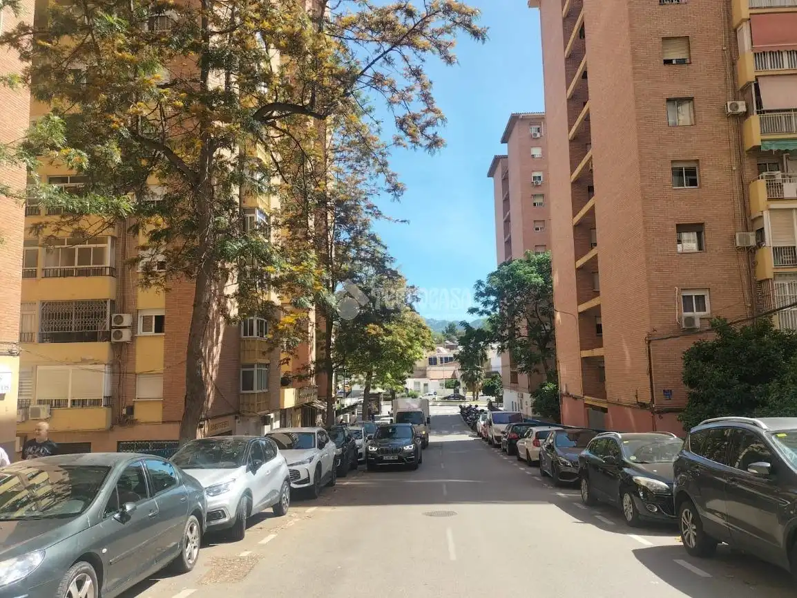 Vista exterior de Piso en venta en Málaga con Terraza