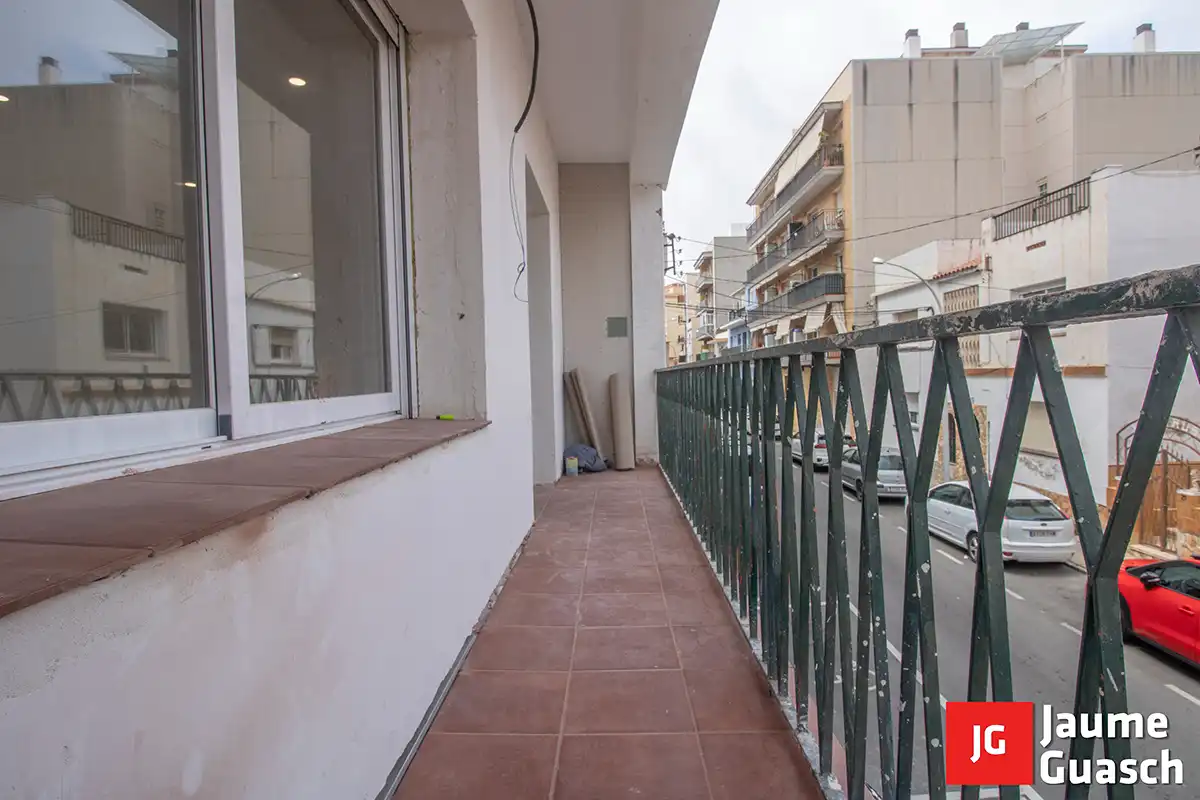 Terrasse von Wohnung zum Verkauf in Torredembarra mit Klimaanlage, Heizung und Parkett