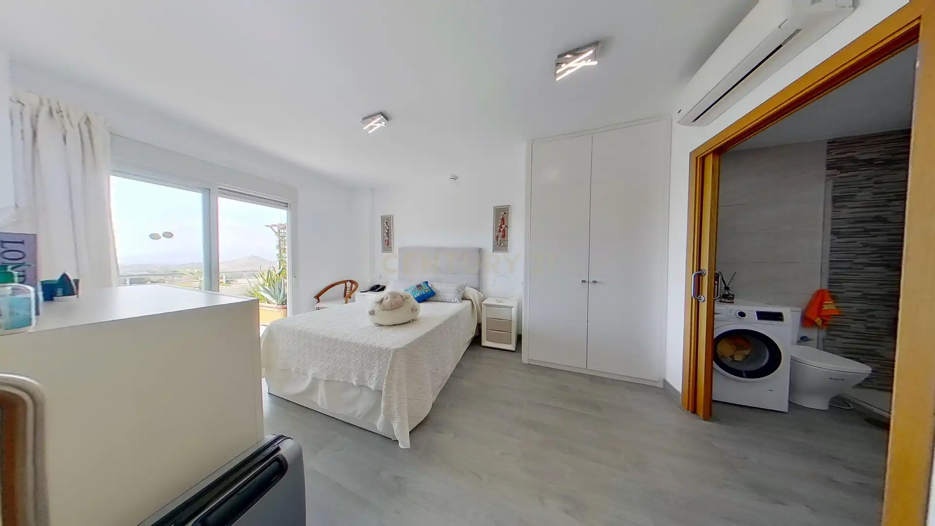 Schlafzimmer von Wohnungen zum Verkauf in Málaga mit Klimaanlage, Abstellraum und Gemeinschaftspool