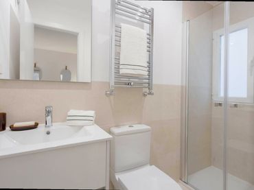 Wohnung mit Aufzug zur Miete in Calle Concepción