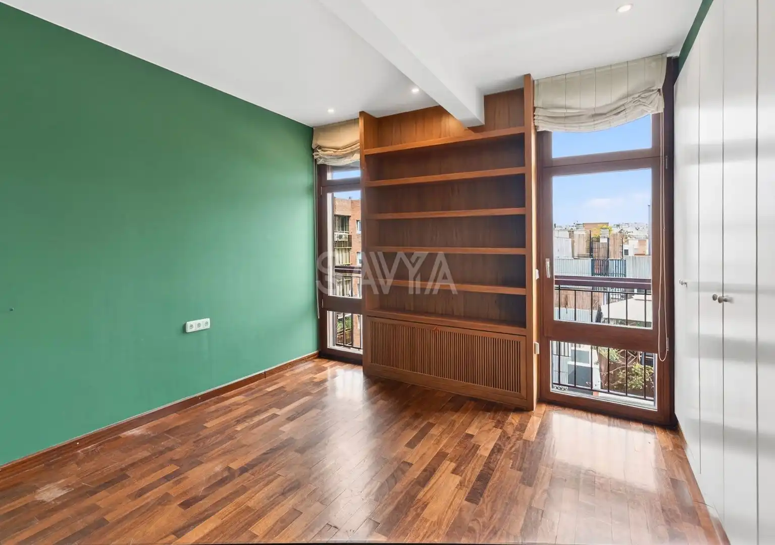 Bedroom of Attic for sale in Barcelona  with Terrace, Storage room and Swimming Pool
