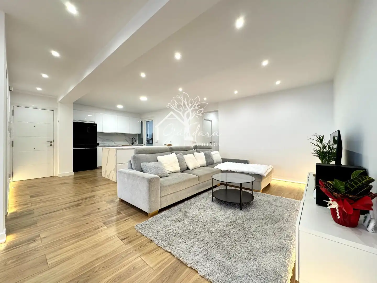 Living room of Flat for sale in Narón  with Terrace, Furnished and Oven