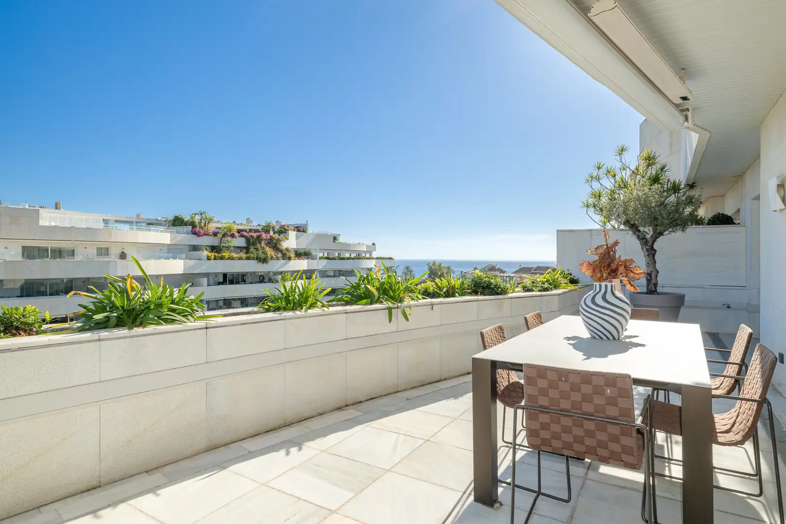 Terraza de Ático en venta en Nueva Andalucía