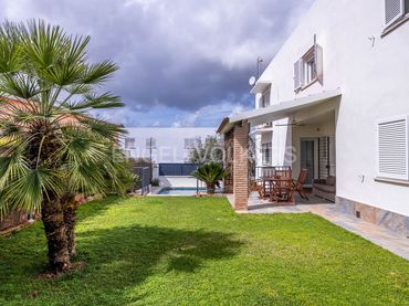 Maison avec piscine à vendre à Colegio Europa