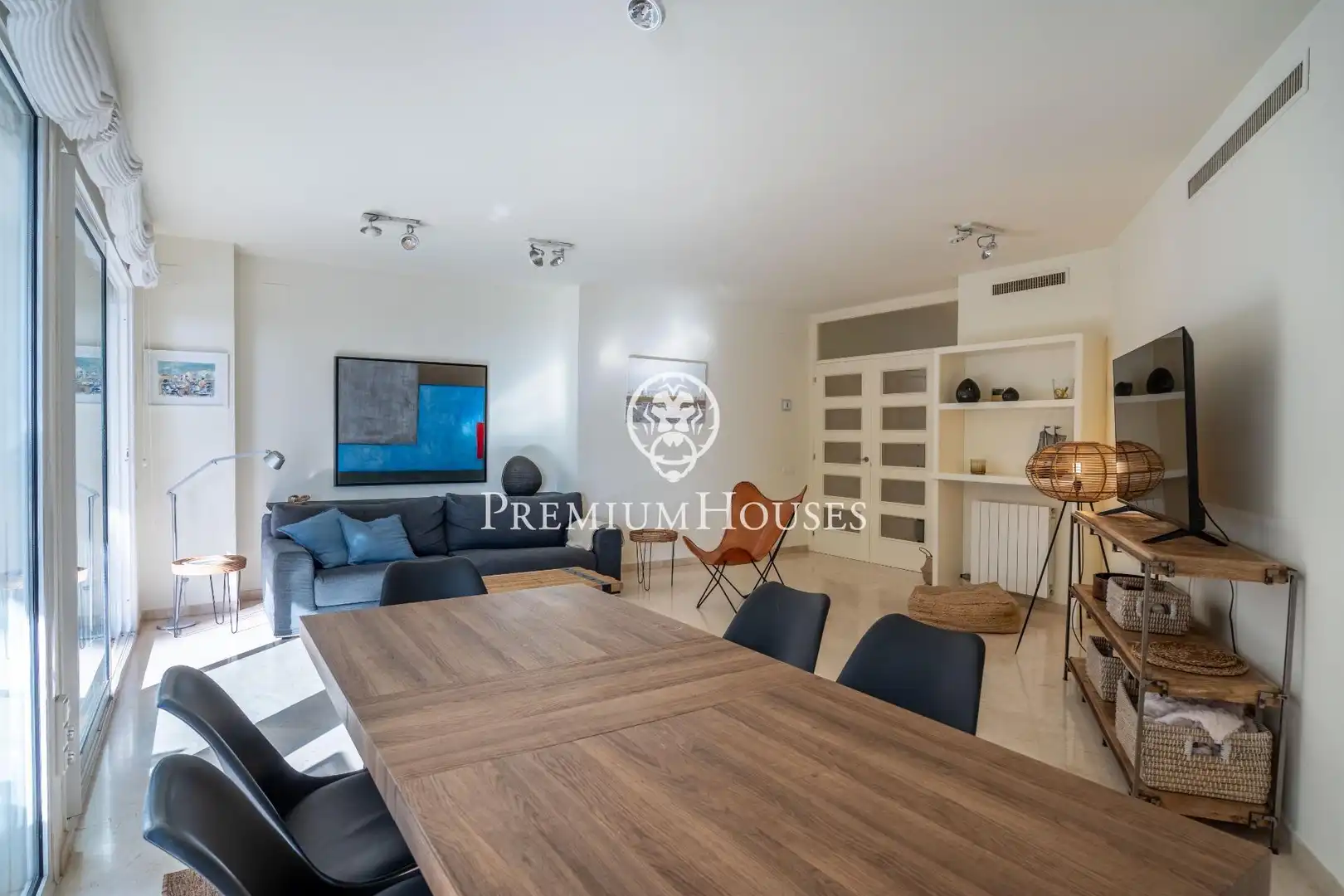 Living room of Ground floor for sale in Sitges  with Air Conditioner, Heating and Private garden
