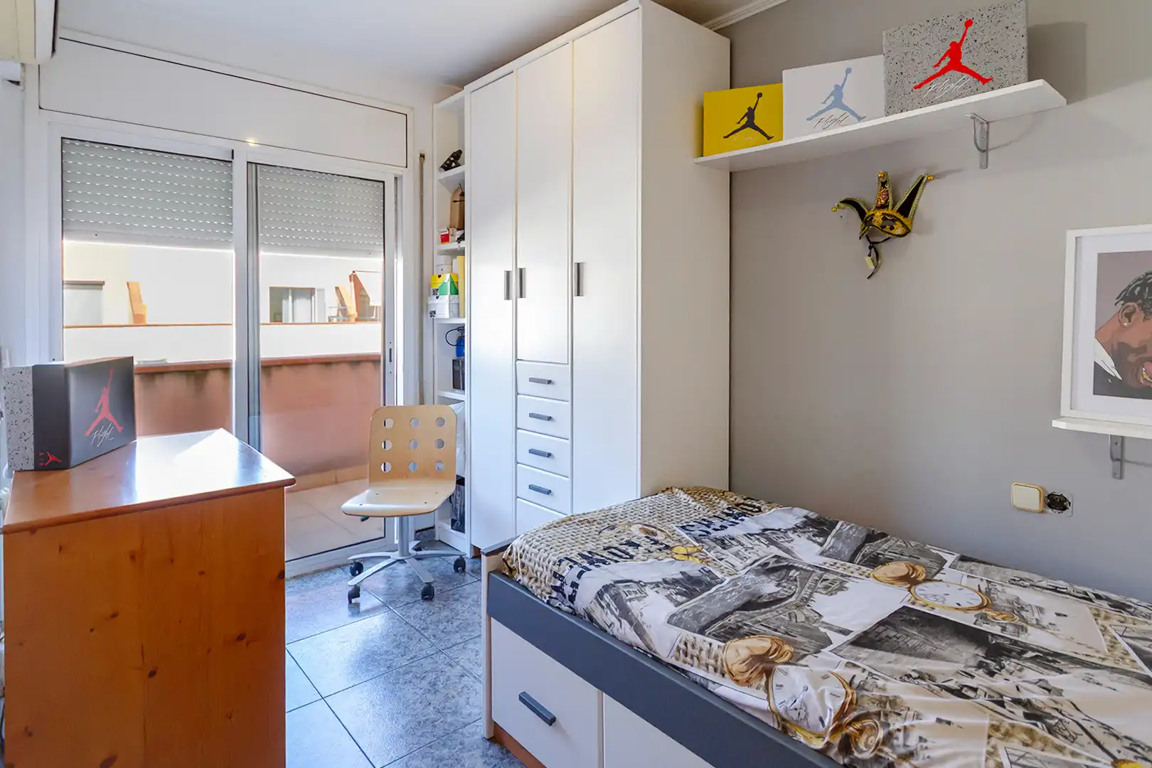 Habitación de Casa adosada en venta en Martorell con Calefacción, Jardín privado y Horno