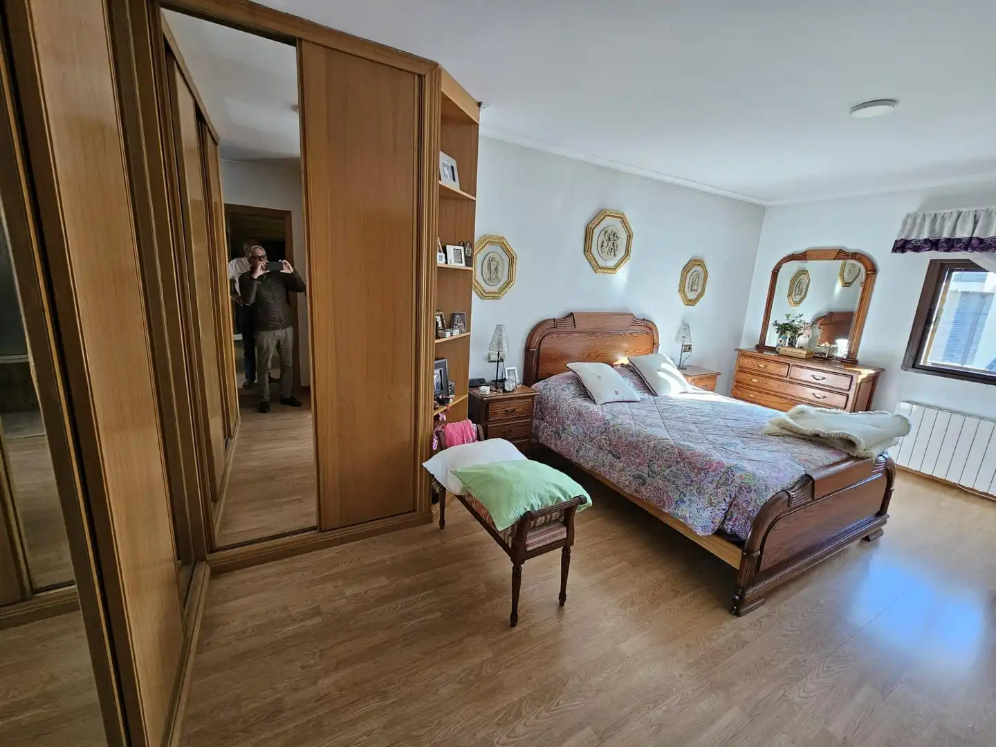 Habitación de Casa o chalet en venta en Ponferrada con Aire acondicionado, Calefacción y Jardín privado