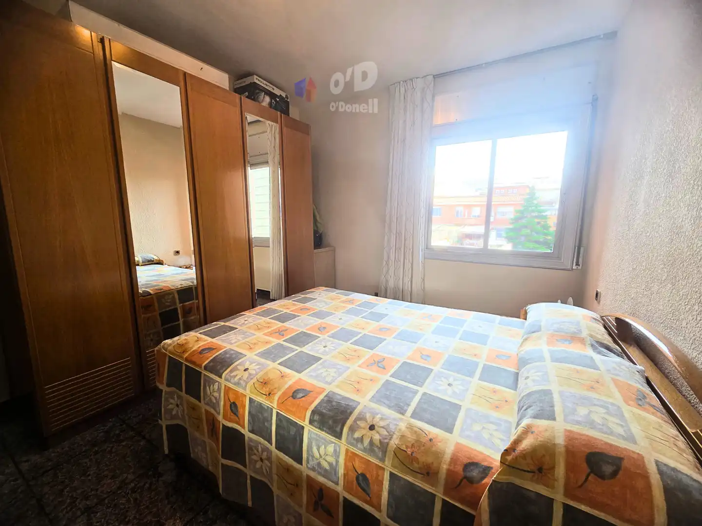 Bedroom of Flat for sale in Sant Boi de Llobregat  with Air Conditioner, Heating and Balcony