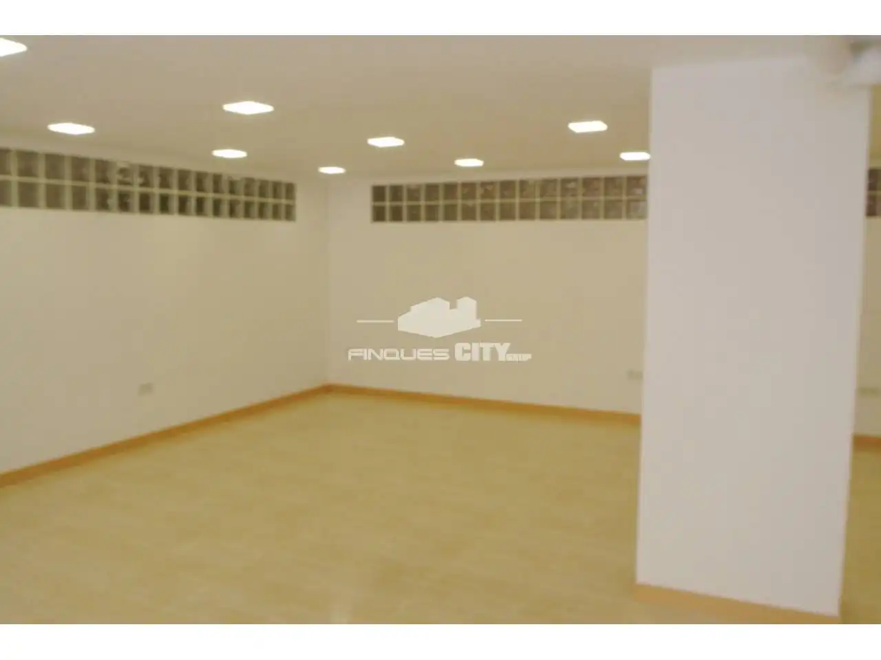 Büro zur Miete in Calella, Barcelona