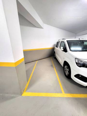 Garaje en Alquiler en Rúa Travesía de Vigo, 179 en Travesía de Vigo - San Xoán