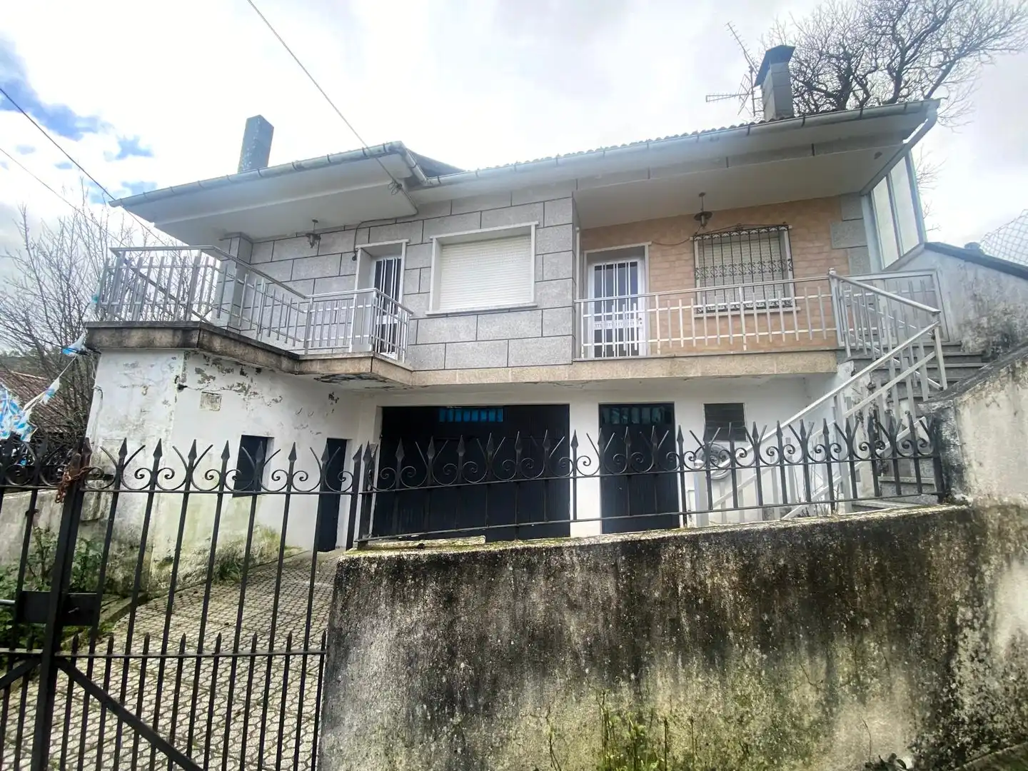 Vista exterior de Casa o chalet en venta en Boborás con Calefacción, Jardín privado y Amueblado