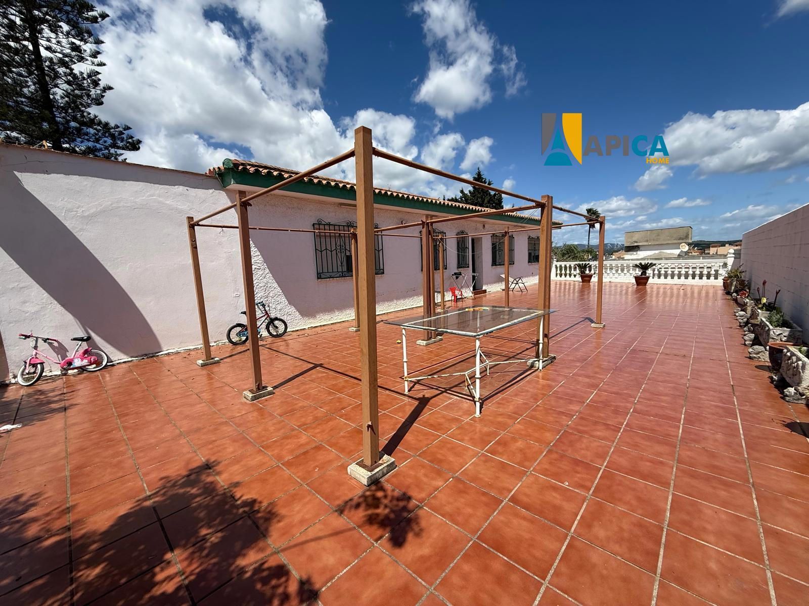 Terrace of House or chalet for sale in Algeciras