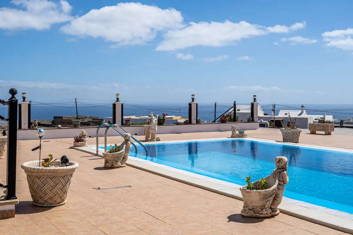 Piscina de Casa o xalet en venda en Tías amb Aire condicionat, Traster i Piscina