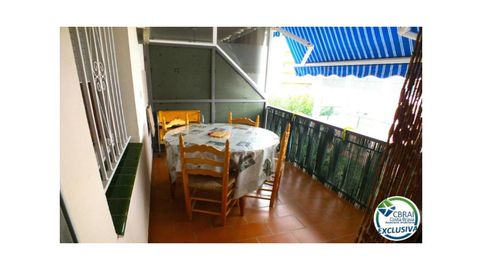 Foto 5 de Piso en venta en Travesia Berganti Tr 1, Salatar, Roses