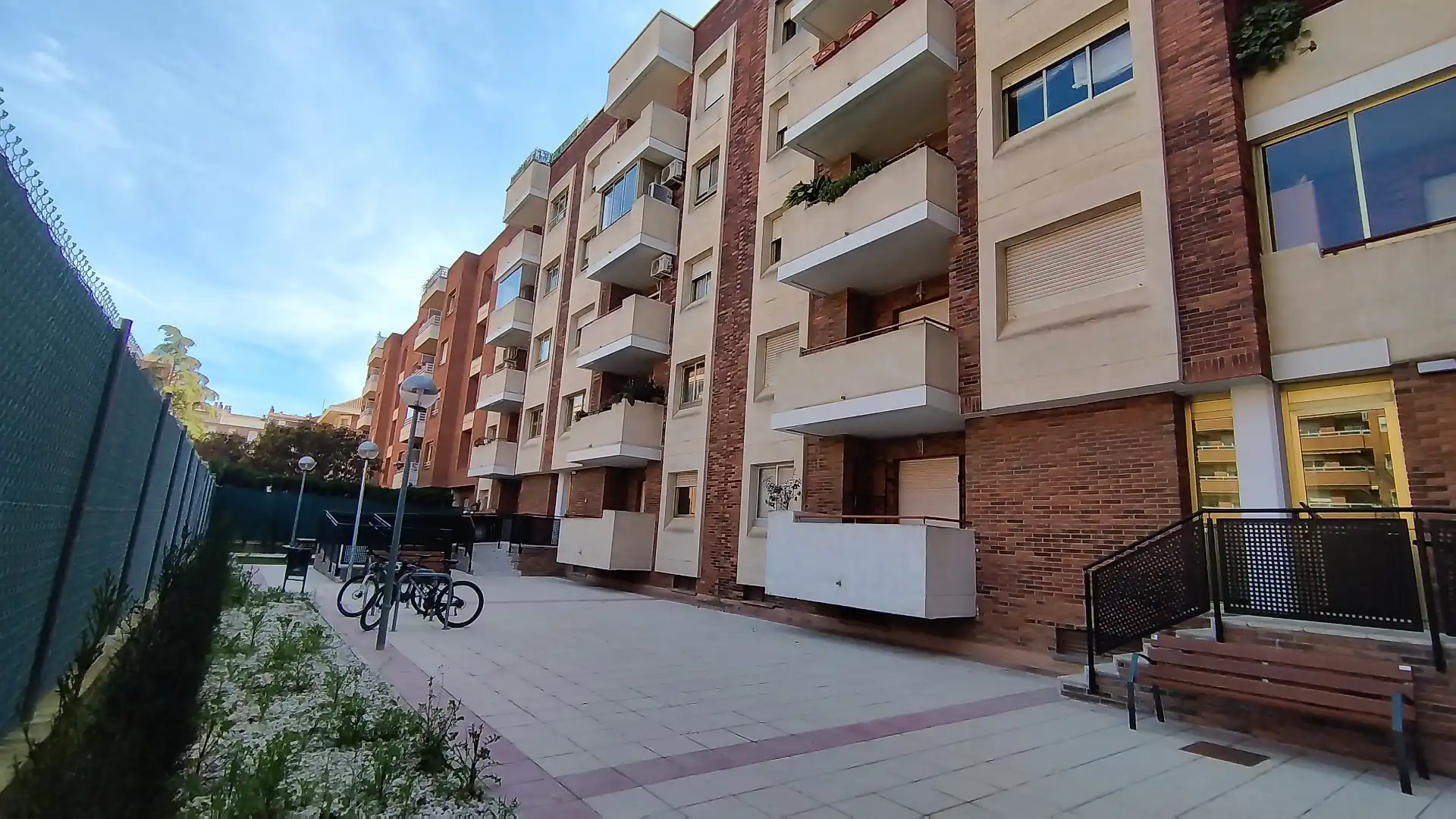 Exterior view of Flat for sale in Huesca  with Terrace and Balcony