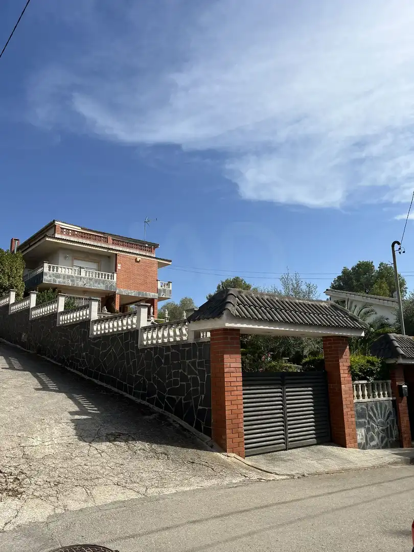 Casa in vendita a Olesa de Bonesvalls, imagen 2