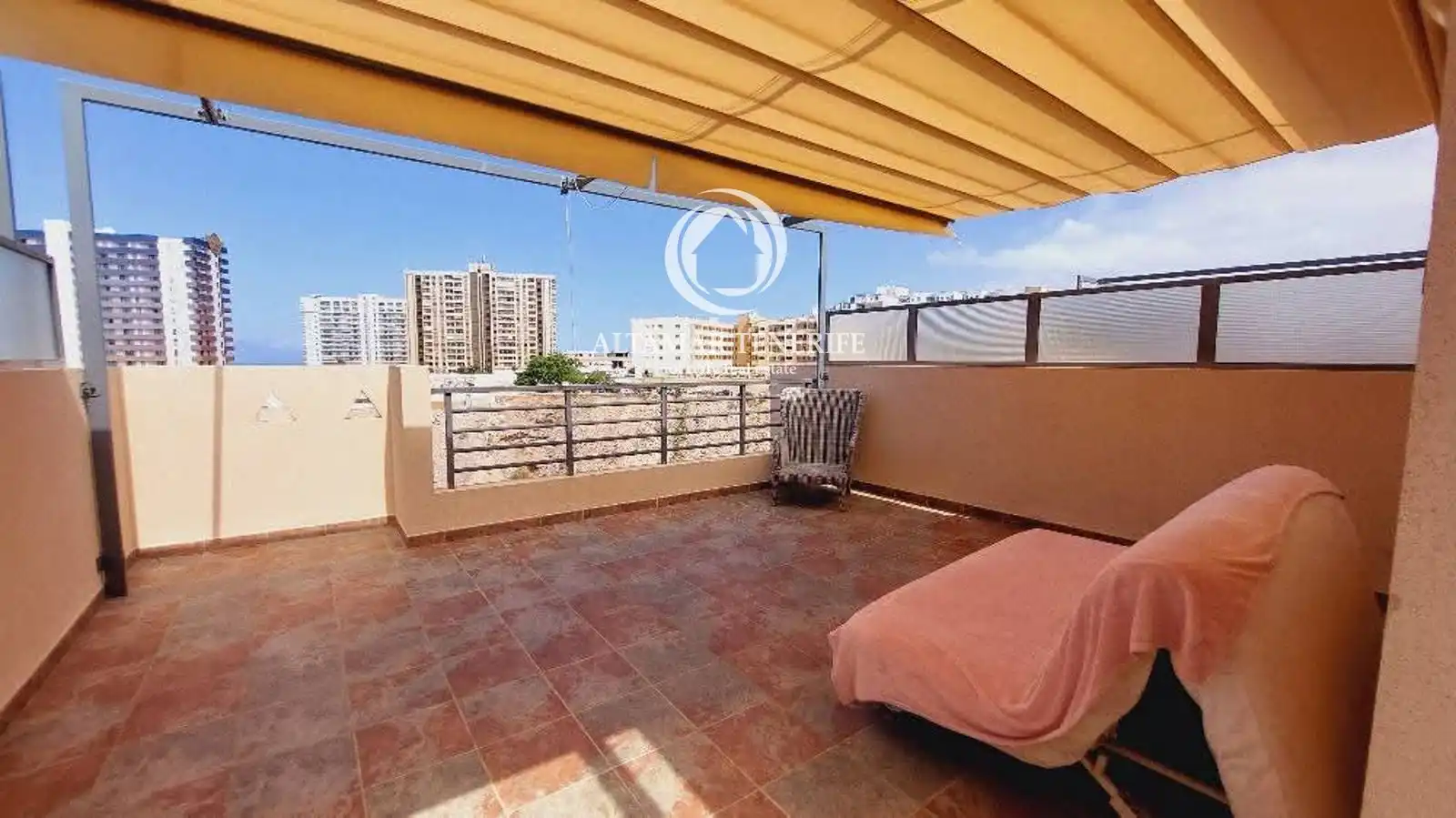 Detached homes for sale in Adeje 300, Callao Salvaje - Playa Paraíso