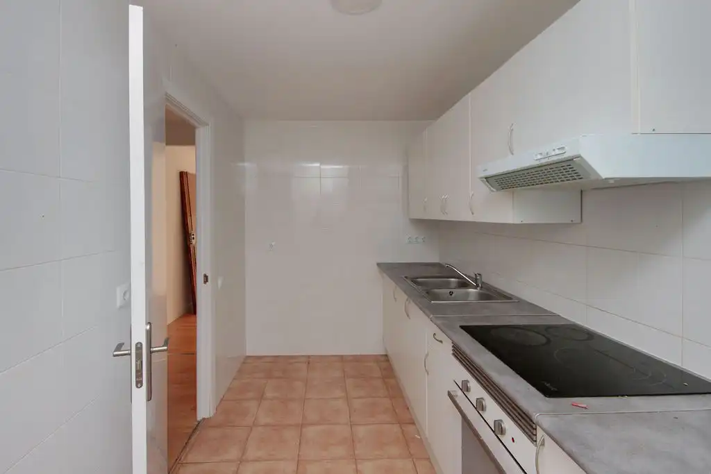Cuina de Pis en venda en Barcelona amb Calefacció