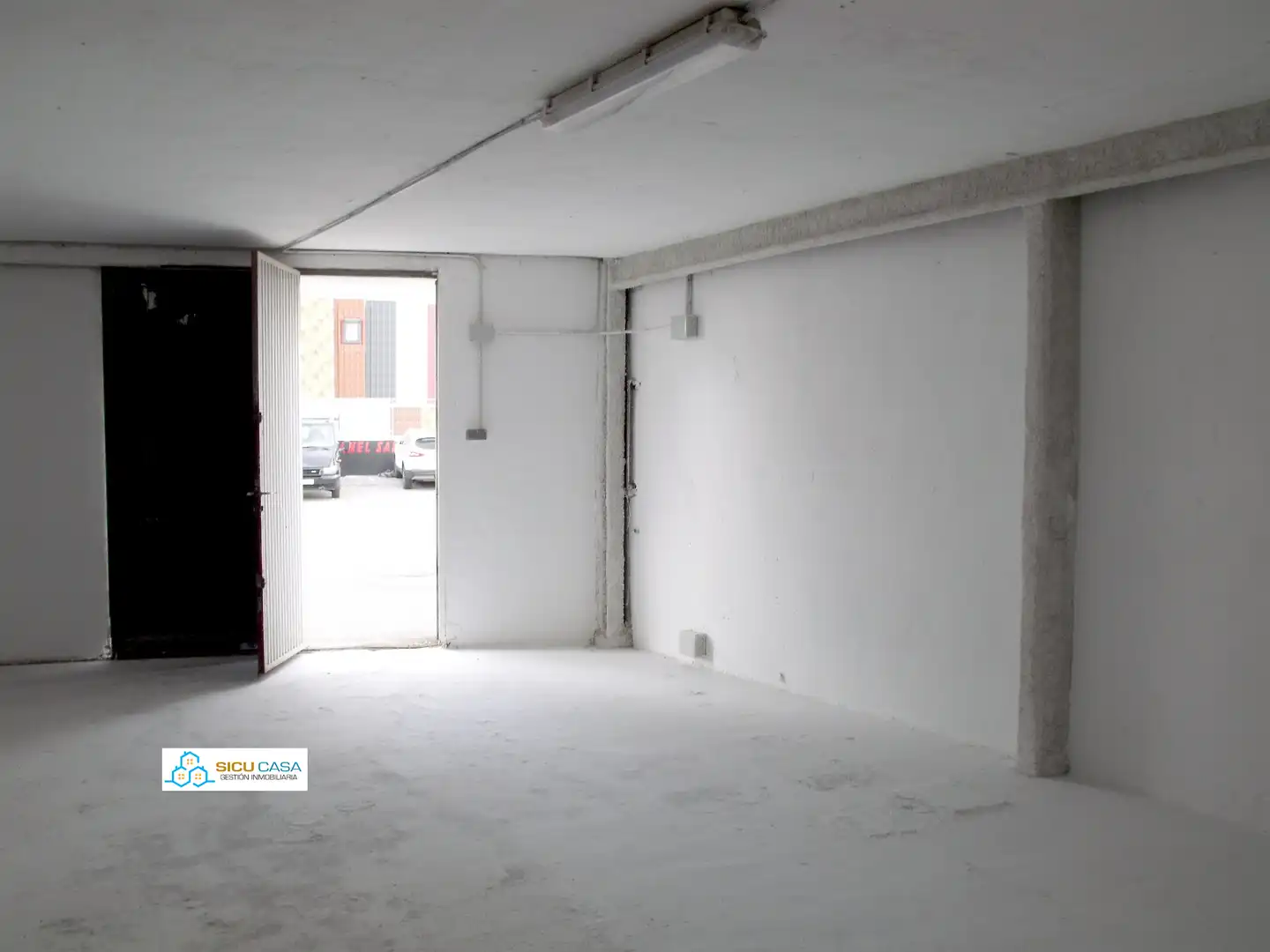 Industrial building for sale in Avenida Zodiaco, imagen 5