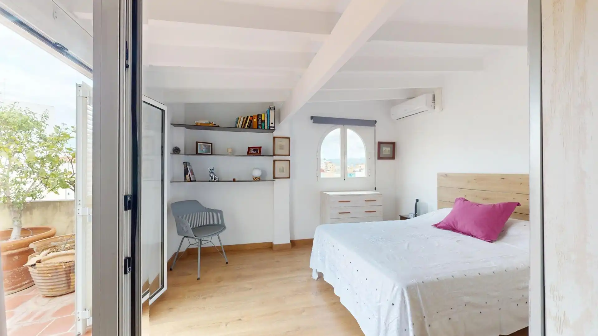 Habitación de Ático en venta en  Palma de Mallorca con Aire acondicionado, Parquet y Terraza