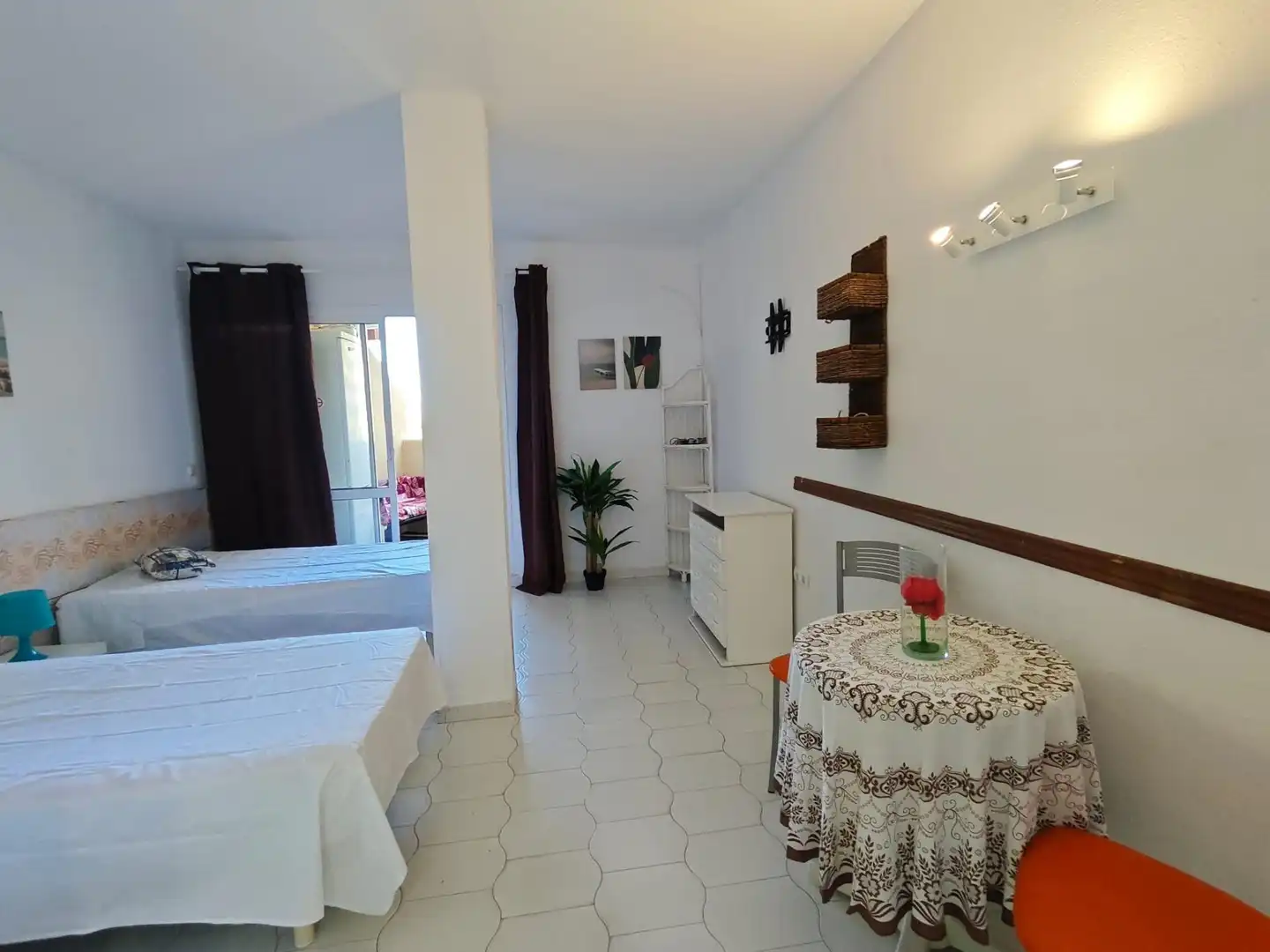 Dormitori de Estudi de lloguer en Benalmádena amb Jardí privat, Terrassa i Moblat