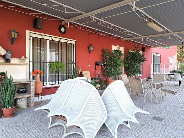 Casa-chalet en Venta en El Fenazar - Campotéjar