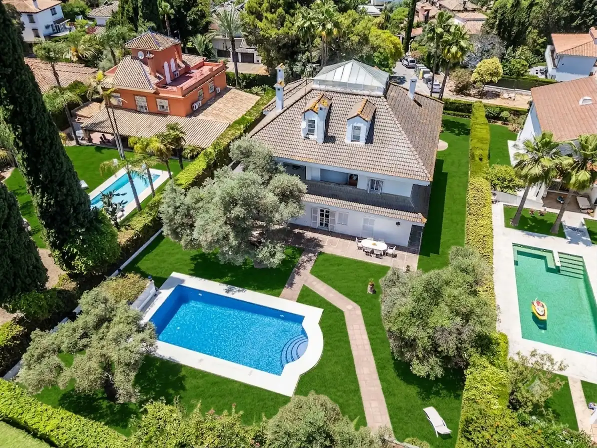Jardí de Casa o xalet en venda en Mairena del Aljarafe amb Aire condicionat, Jardí privat i Terrassa
