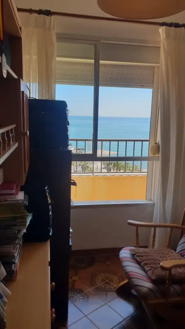 Àtic en venda a Avenida el Faro, 18, Centro Internacional