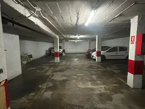 Parking of Garage for rent in Sevilla