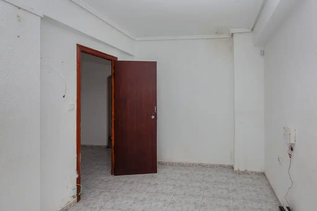 Piso en venta en Valencia con Balcón