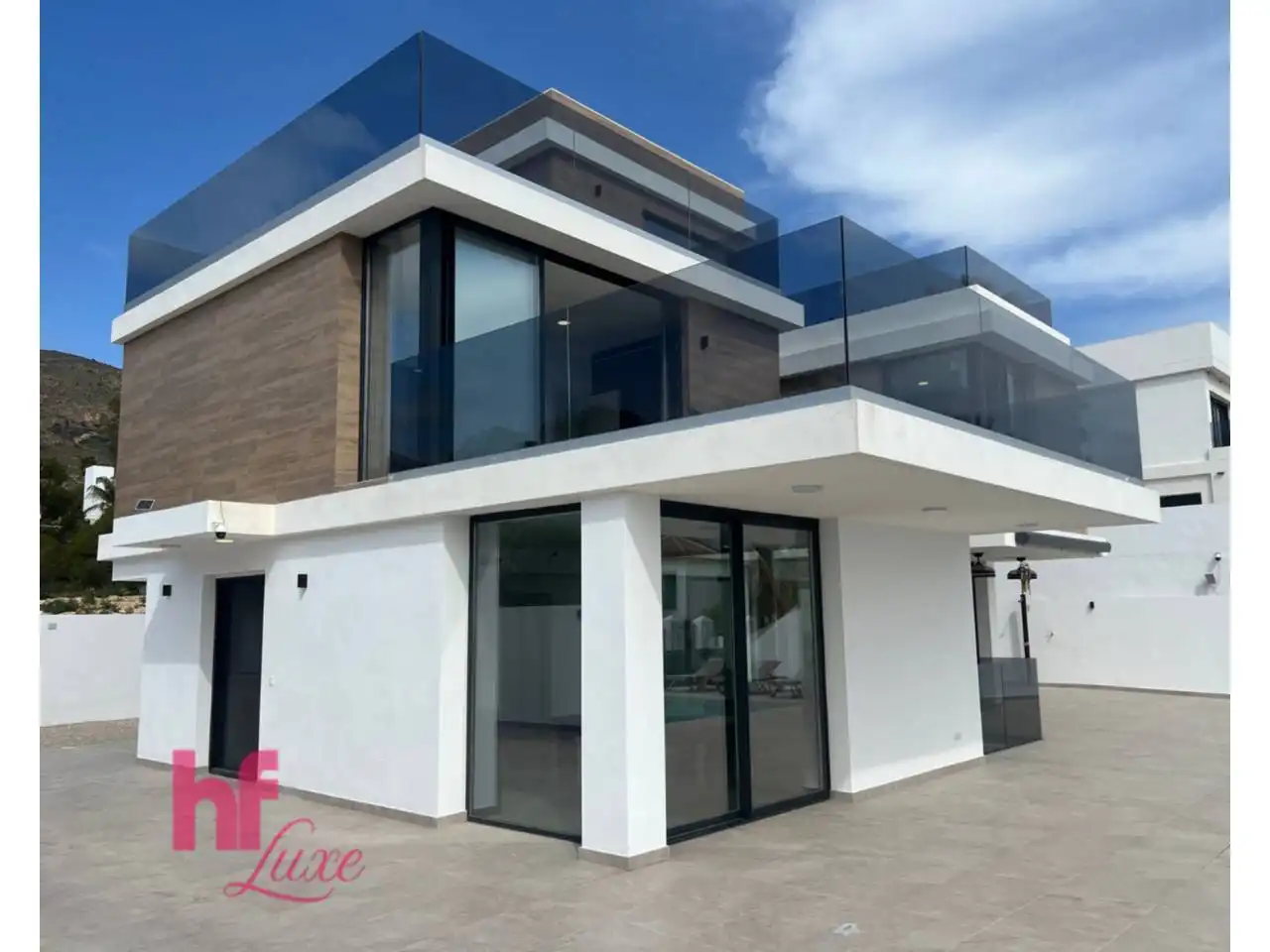 Detached house with pool for sale in Calle Londres, imagen 11