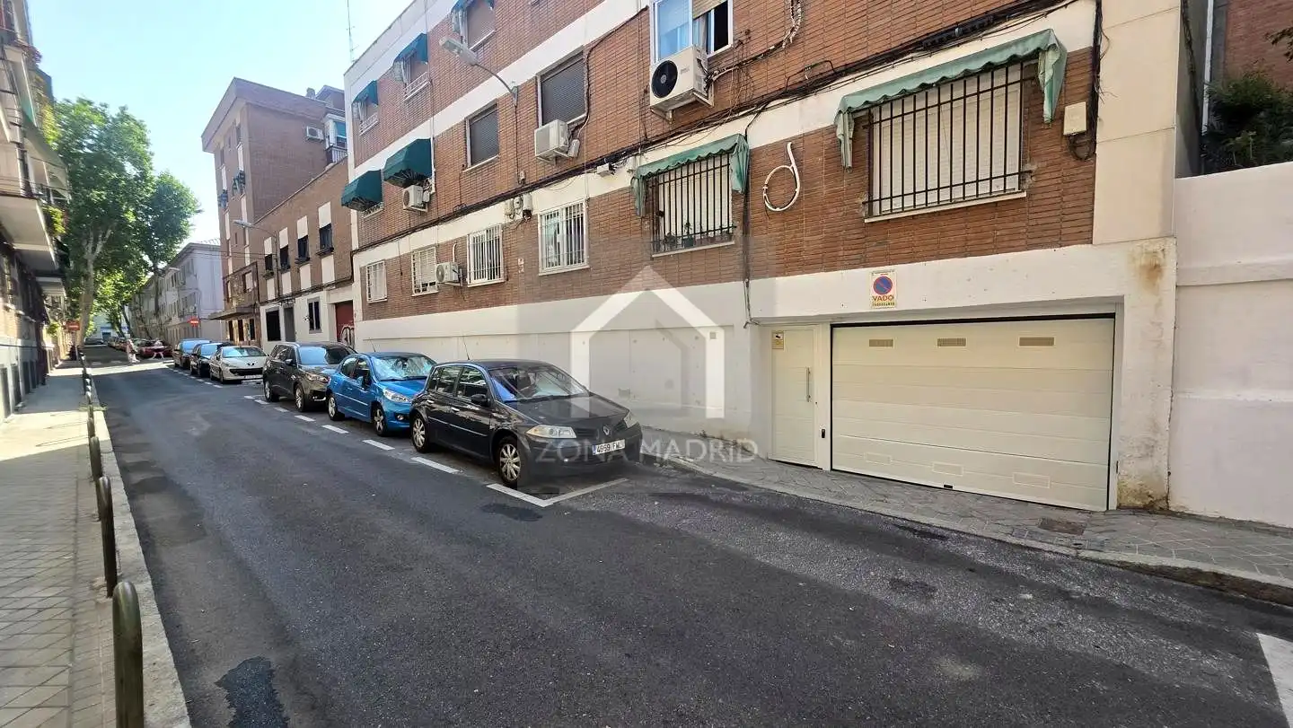 Vista exterior de Trastero en venta en Madrid